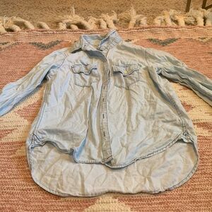 Light Jean Button up. Western, country, essential layering, cowgirl